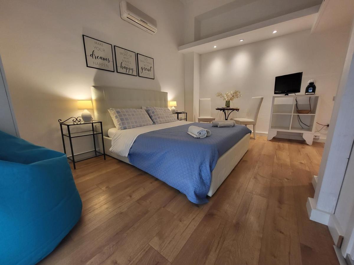 Living Marina Bed & Breakfast