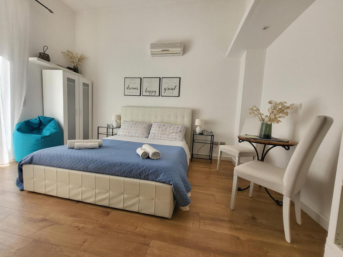 Living Marina Bed & Breakfast Cagliari