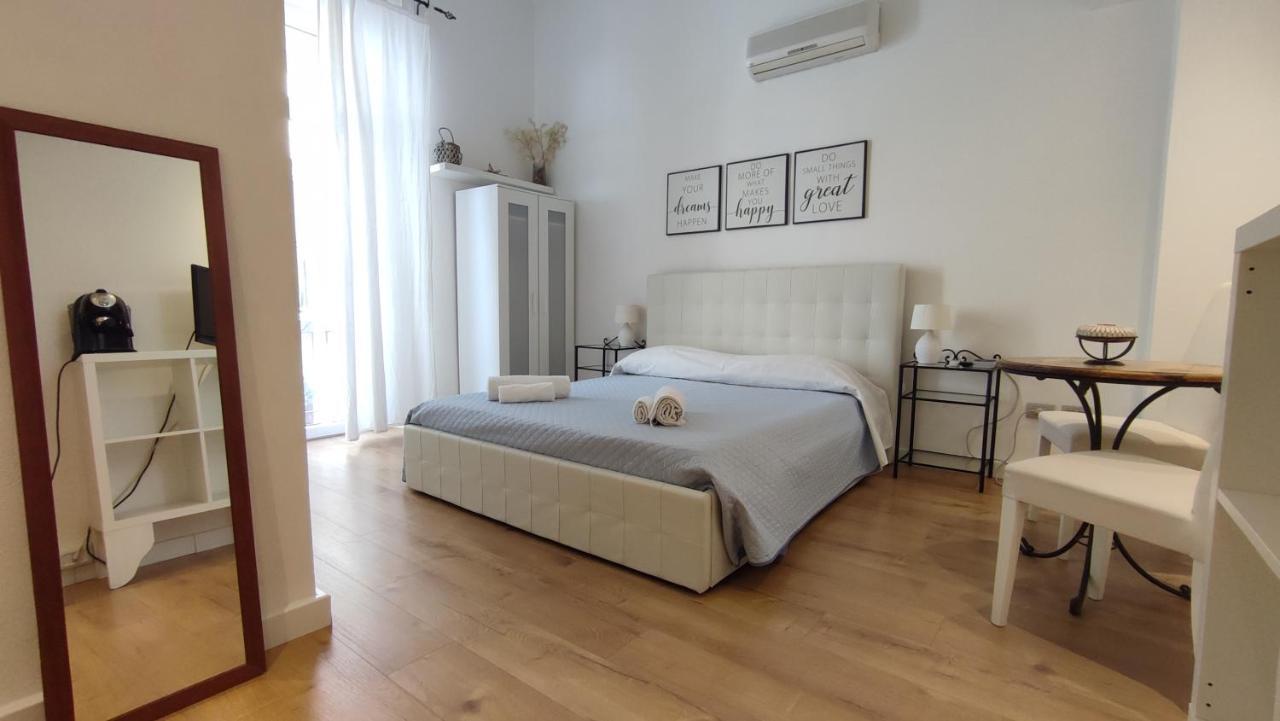 Bed & Breakfast Living Marina Cagliari